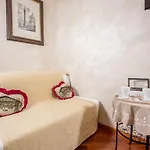 Giovine Italia Frühstückspension 3*