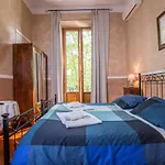 Giovine Italia Frühstückspension 3*