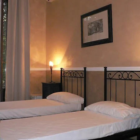 Couette-café Giovine Italia Rome