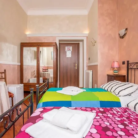 Couette-café Giovine Italia 3*