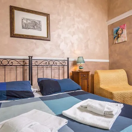 Couette-café Giovine Italia 3*