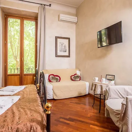 Giovine Italia Couette-café